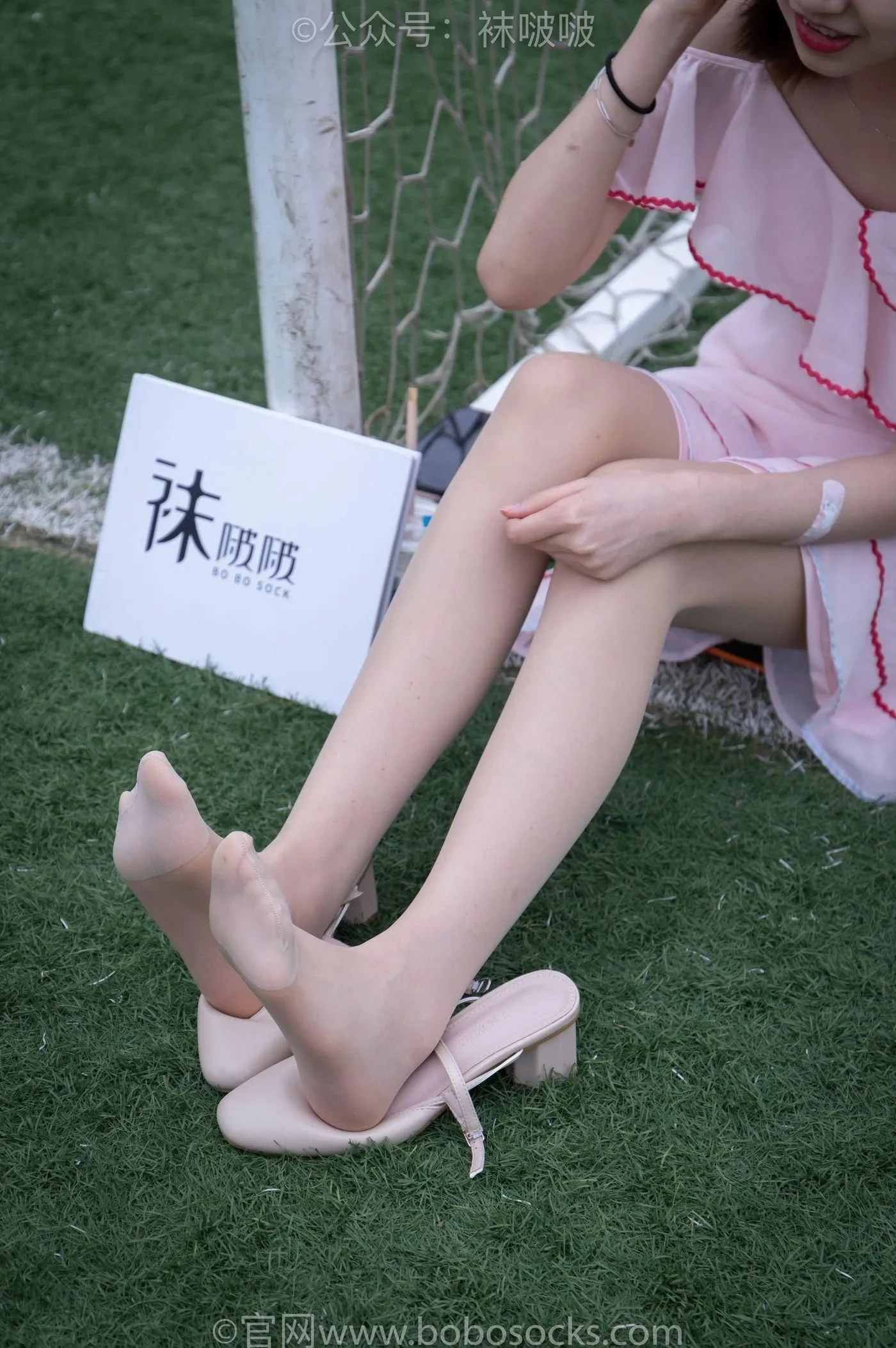 [BoBoSocks袜啵啵]NO.057 小甜豆-高跟鞋、肉丝 [135P]插图6